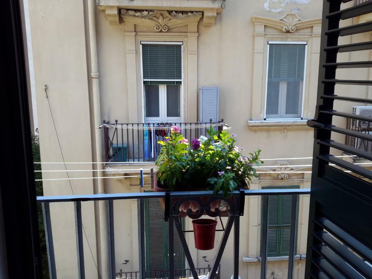 Le Stanze Di Penelope Bed & Breakfast Salerno Exterior photo