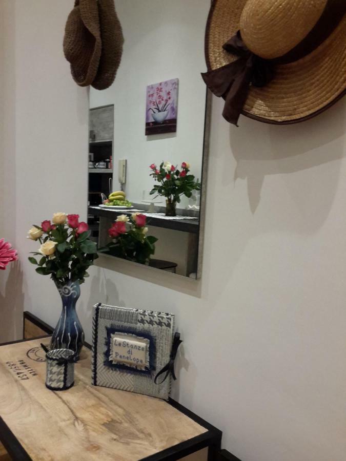 Le Stanze Di Penelope Bed & Breakfast Salerno Exterior photo