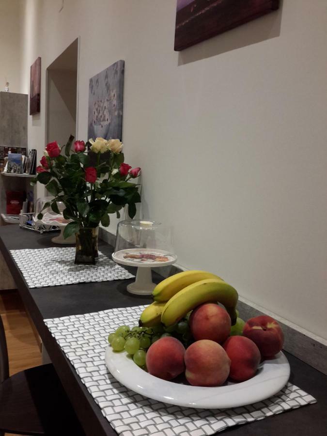 Le Stanze Di Penelope Bed & Breakfast Salerno Exterior photo