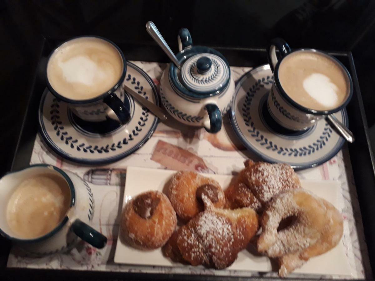 Le Stanze Di Penelope Bed & Breakfast Salerno Exterior photo